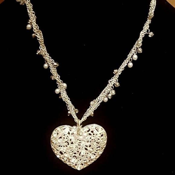 LC Lauren Conrad Jewelry - Laced Metal Heart Pendant Necklace